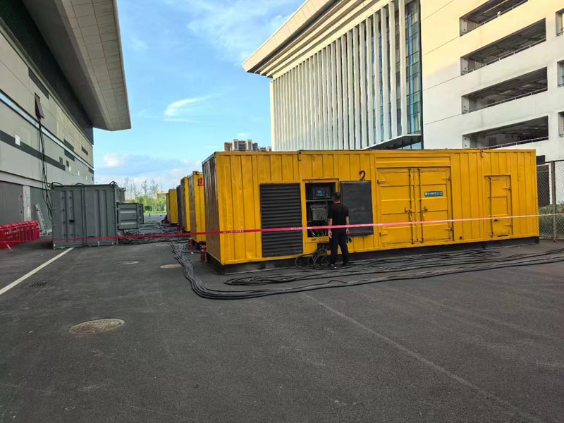 华宁柴油发电机冬季保养注意事项?