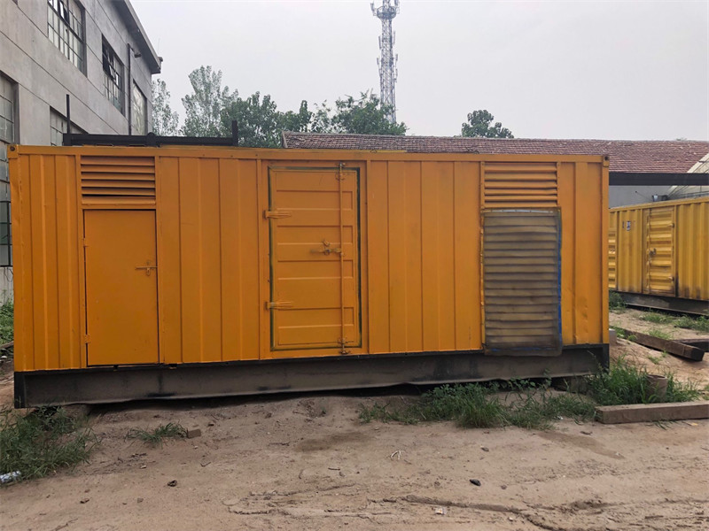 华宁柴油发电机如何判断新机油是否已经完全充满机油滤清器？