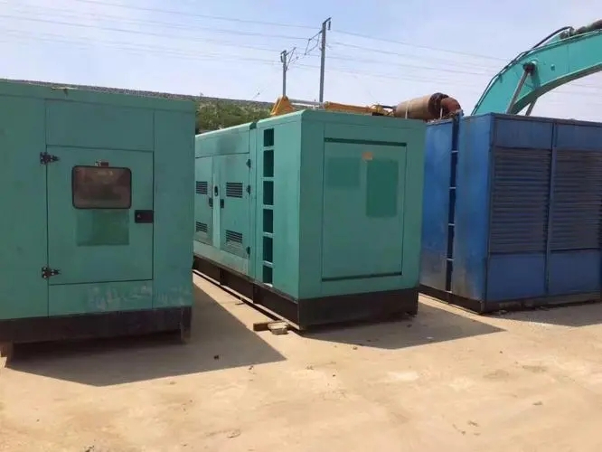 华宁柴油发电机组的电压和功率之间有什么关系？