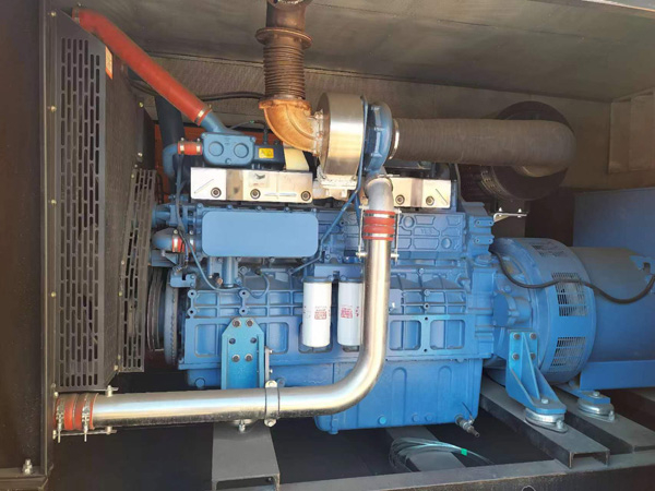 华宁柴油发电机组一般有几种电压输出？