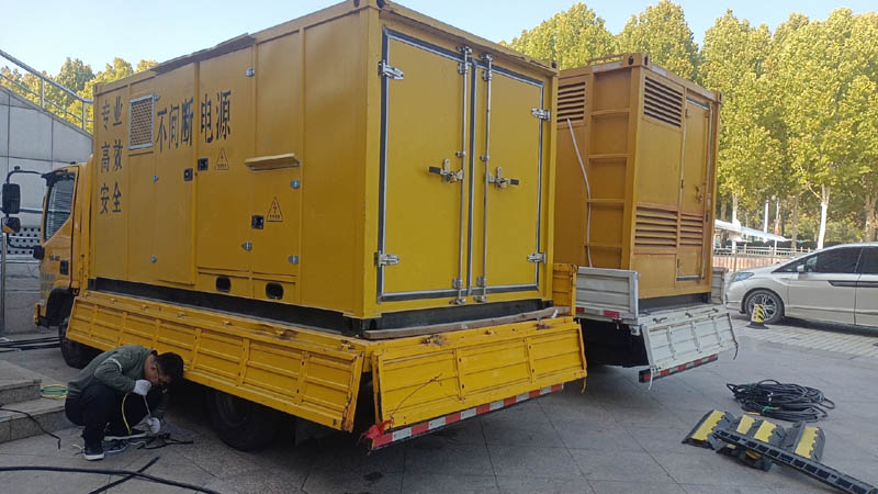 华宁柴油发电机组和UPS电源配合使用时的注意事项