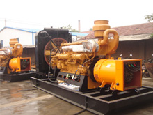 华宁发电机组的频率规格是如何确定的？